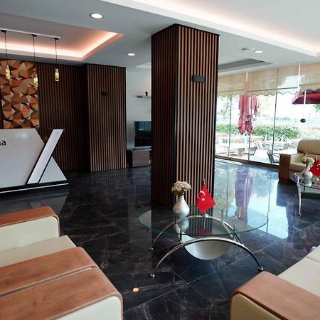 Aura Marina Hotel Istanbul Exterior photo